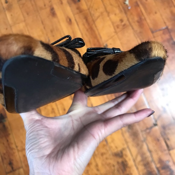 Prada Leopard Print Pony Ballet Flats w/ Bow 37 - Picture 4 of 7